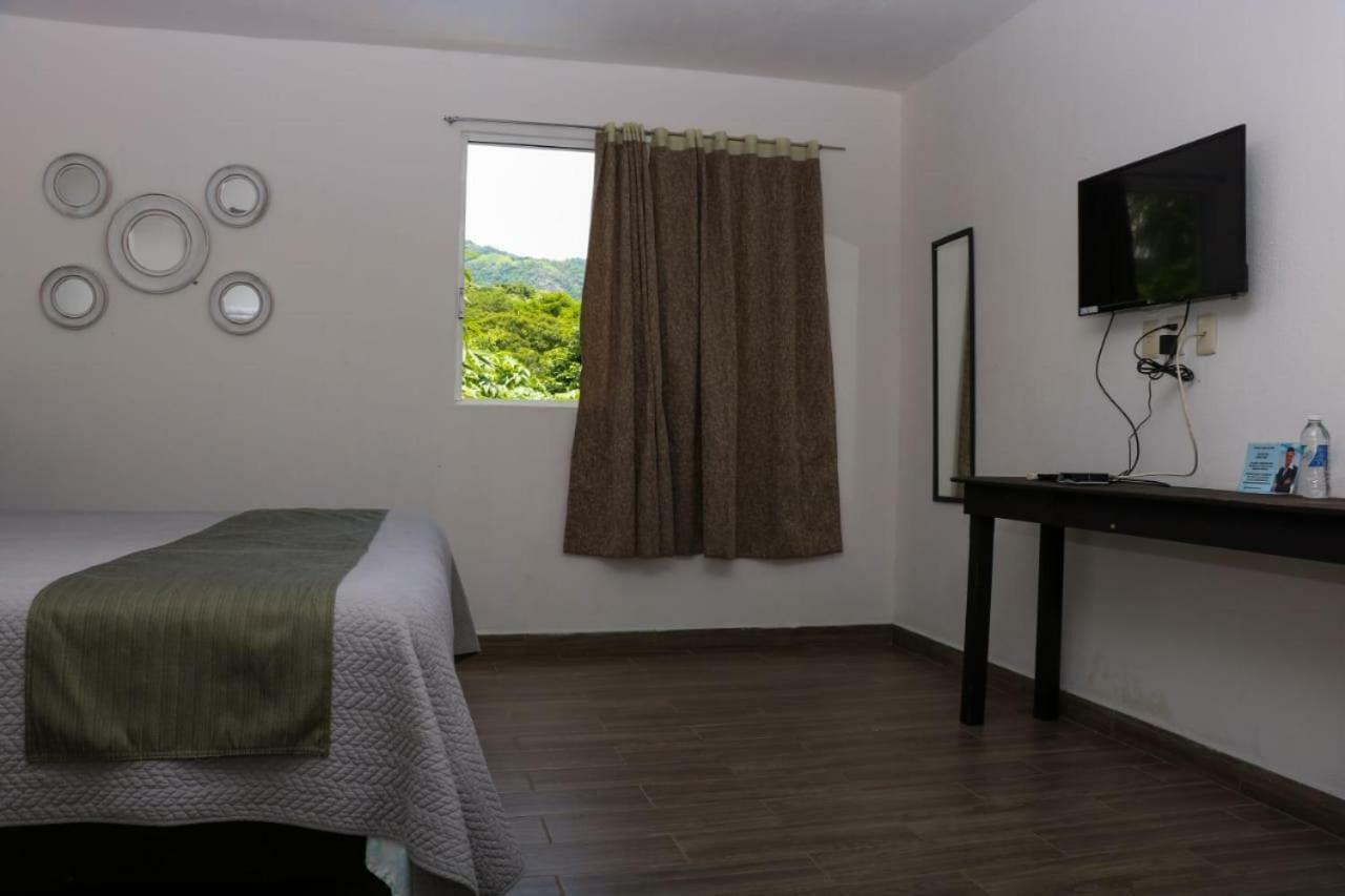 Garden Suites Tonala Exterior foto